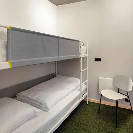 Mr Jigs Hotel 3*